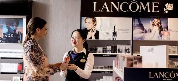 NCL Norwegian Joy The Beauty Shop.jpg